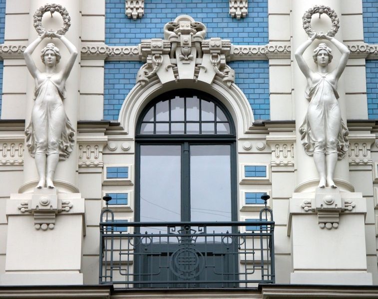 File:Riga Jugendstil Hausfassade.jpg