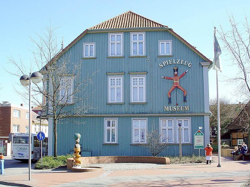 File:SpielzeugmuseumSoltau.jpg