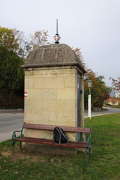 File:Voeslau 1hqleinstiegsturm34.jpg