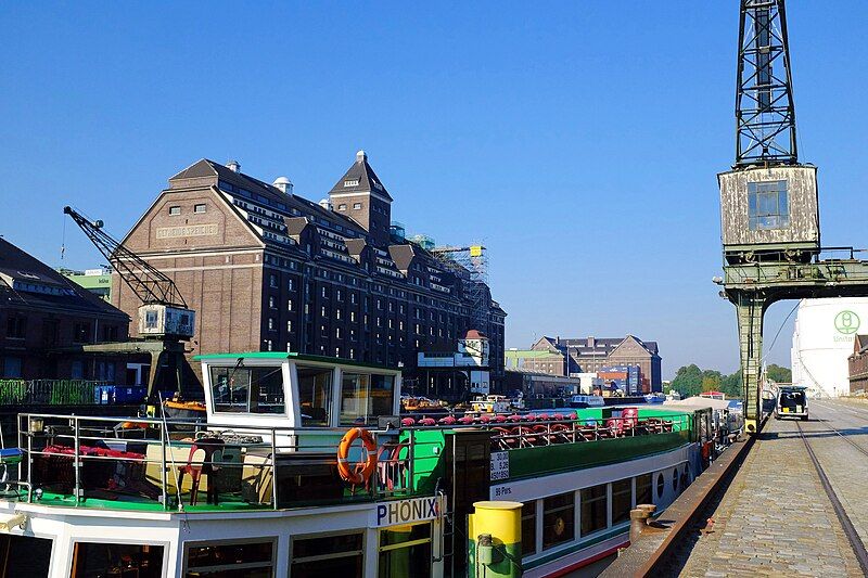 File:4136 Berlin Westhafen.jpg