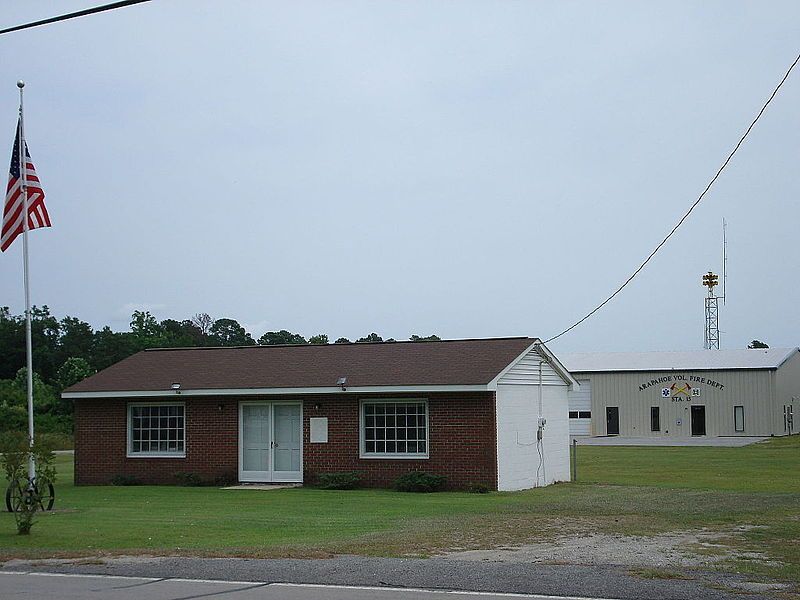 File:Arapahoe TownHall.JPG