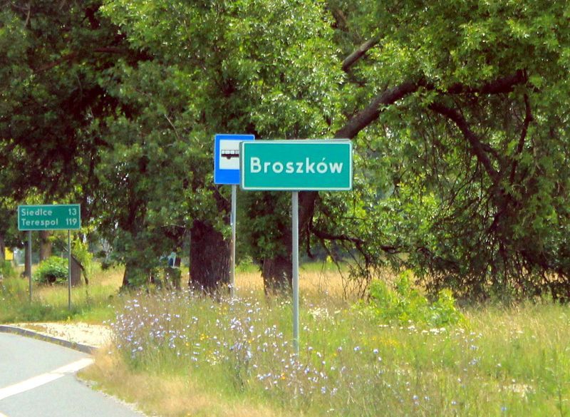 File:Broszków gm. Kotuń.JPG