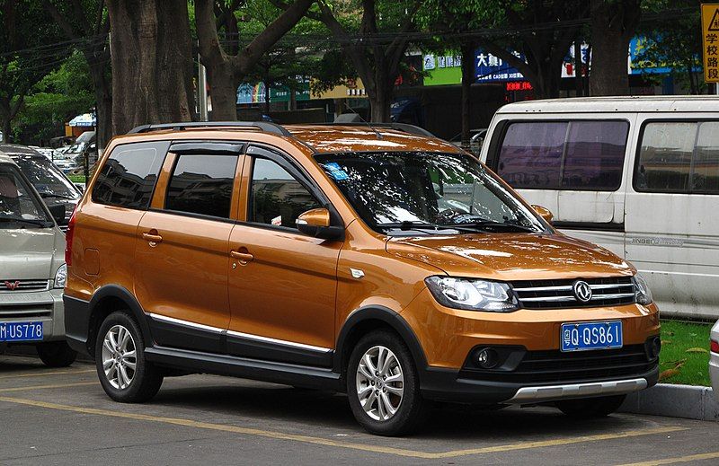 File:Dongfeng Fengguang 360.jpg