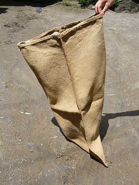 File:Hemp-sack, Asabukuro, Japan.jpg