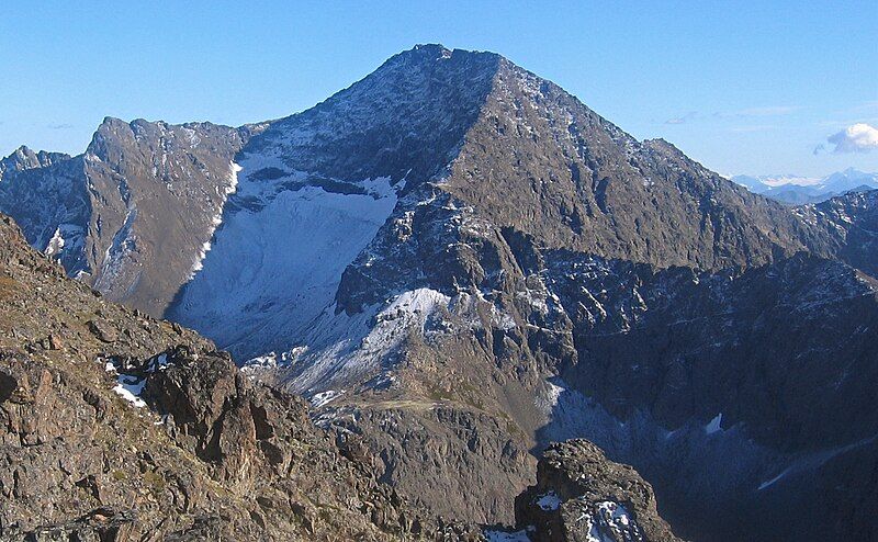 File:Mount Williwaw.jpg