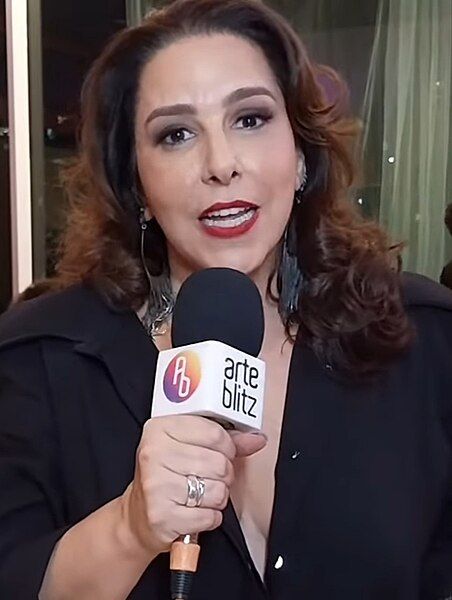 File:Renata Castro Barbosa.jpg