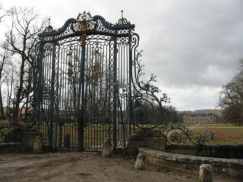 File:Rosny château02.jpg