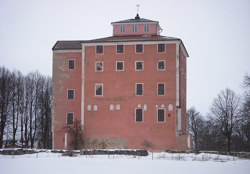 File:Tynnelsö slott 2011b.jpg