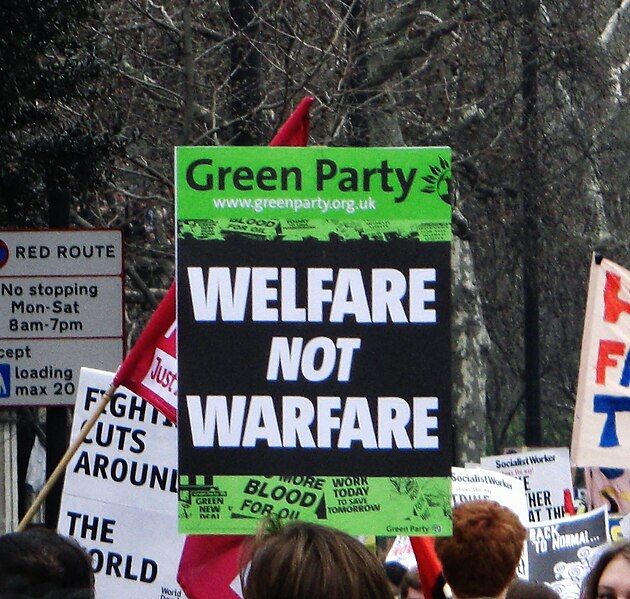 File:Welfare Not Warfare.jpg