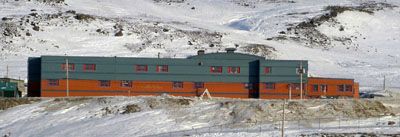 Attagoyuk Ilisavik High School, Pangnirtung